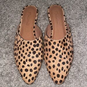 Madewell Light Tan Animal Print Mules with Pointed Toe Design